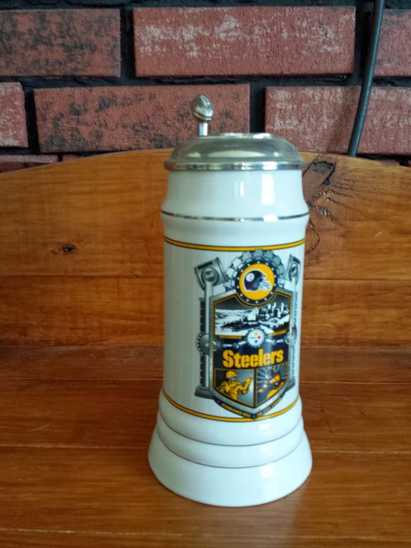 Steeler ceramic stein with pewter lid